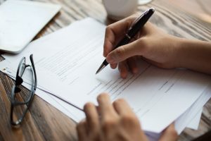 Замяна на акции на приносител с поименни акции